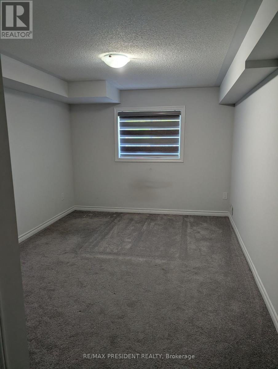 110 STONEBROOK WAY