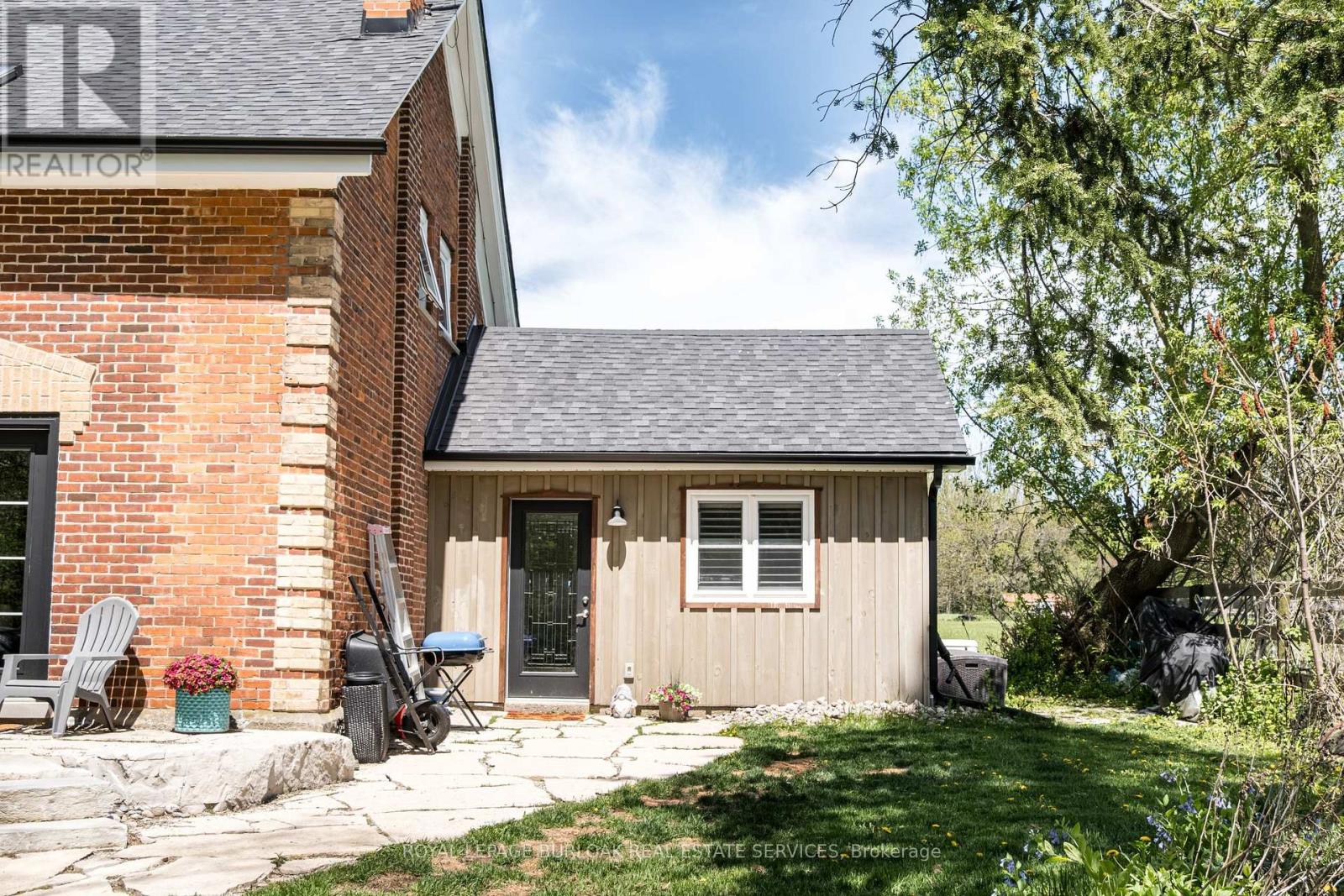 9069 ERIN GARAFRAXA TOWNLINE - 36