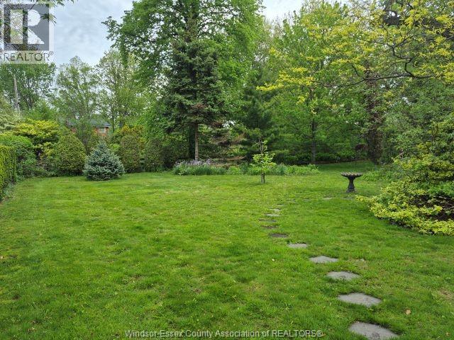 121 DIVISION STREET South - 39