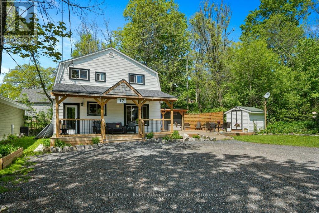 12 VICTORIA AVENUE - 1