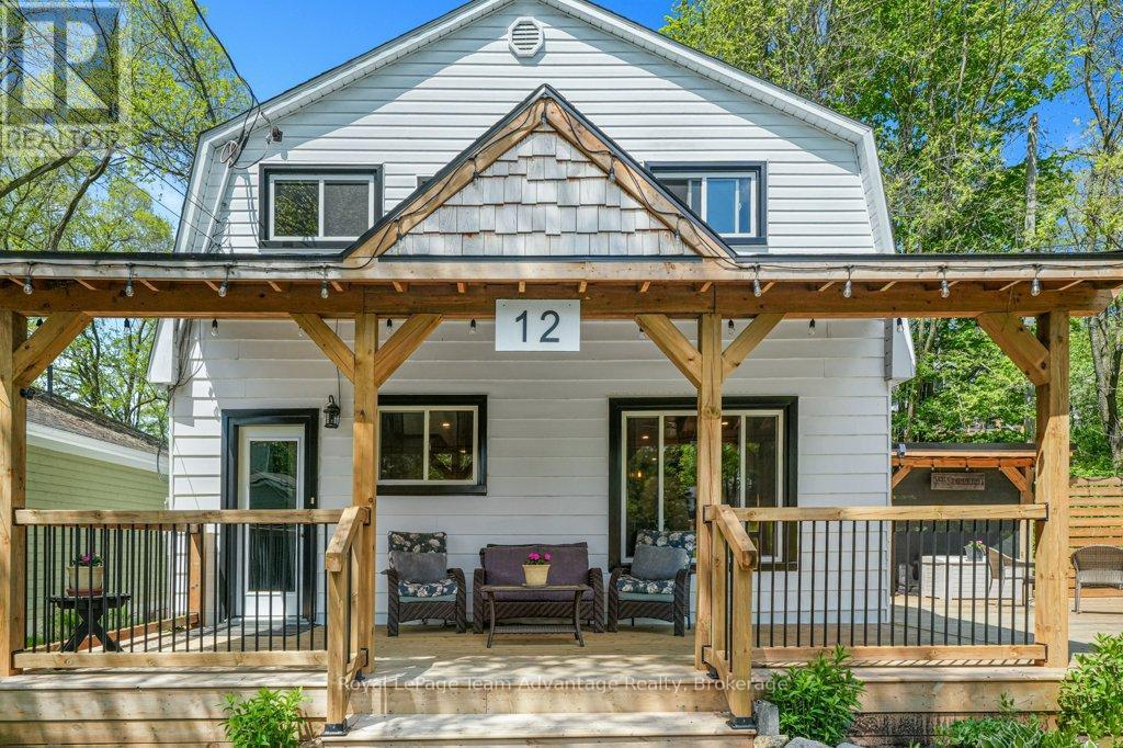12 VICTORIA AVENUE - 4