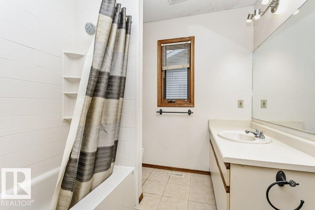 4923 11A AV NW - 15