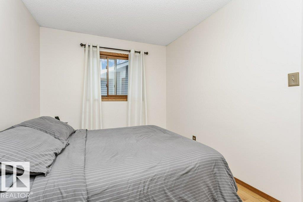 4923 11A AV NW - 17