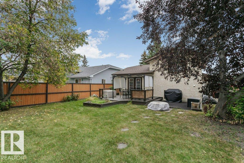 4923 11A AV NW - 29