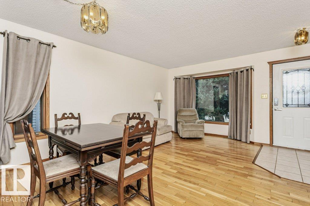 4923 11A AV NW - 9