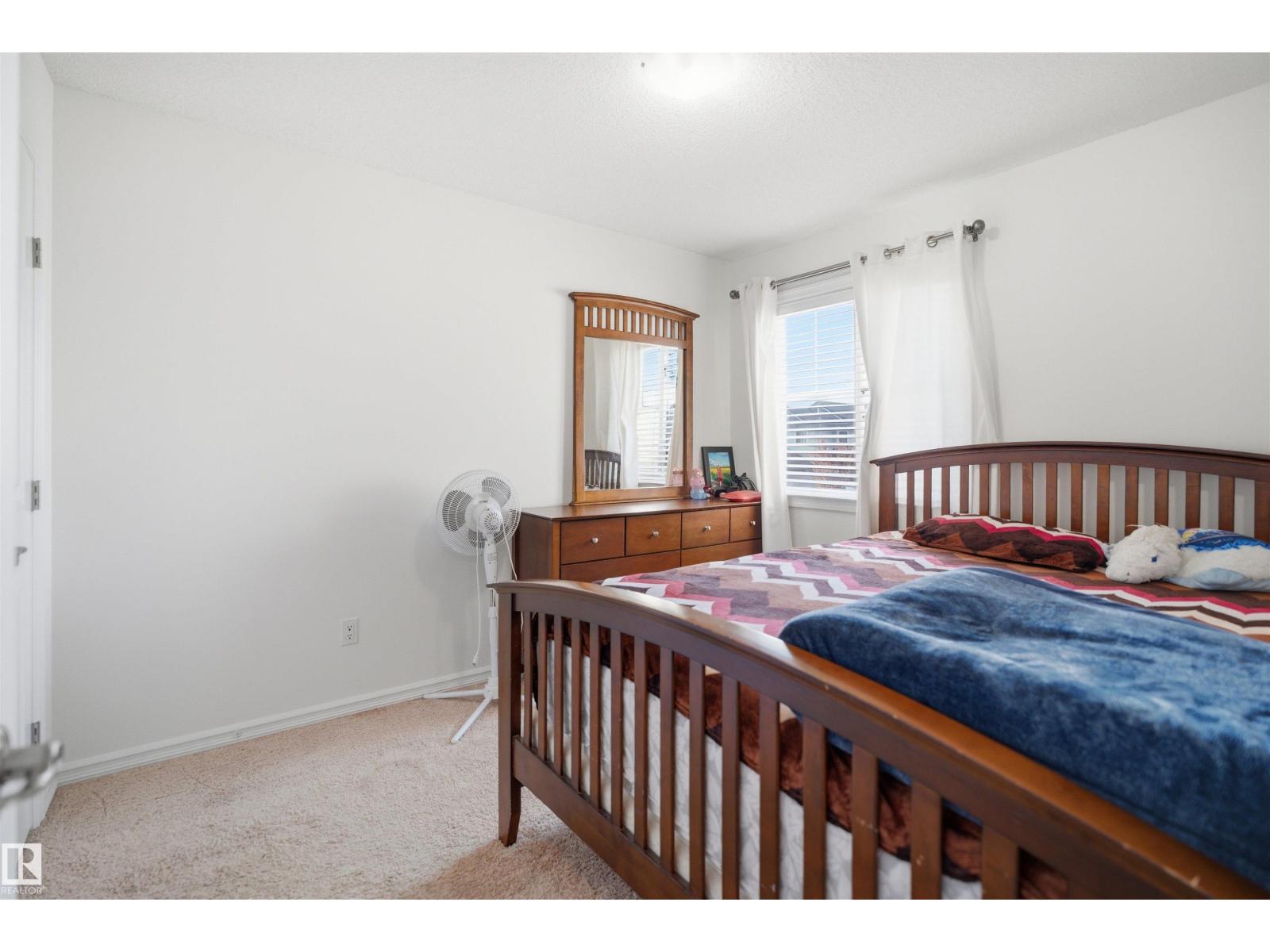 1523 36 AV NW - 20