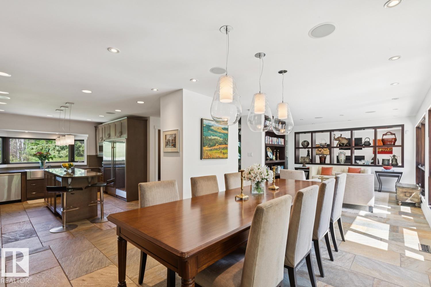 #49 52148 RGE ROAD 231 - 22