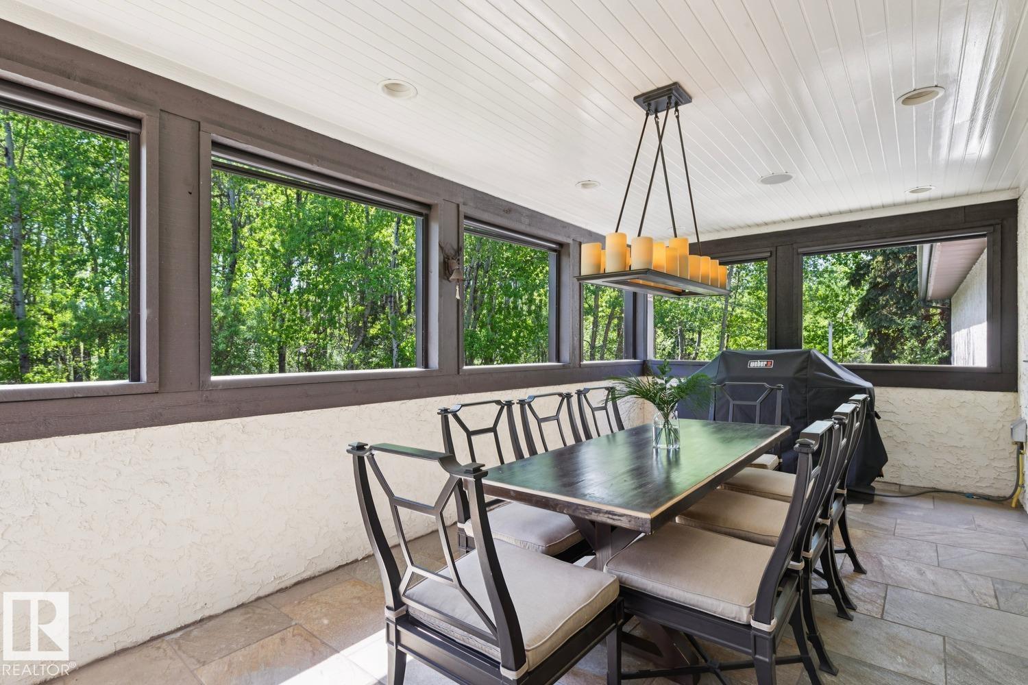 #49 52148 RGE ROAD 231 - 28