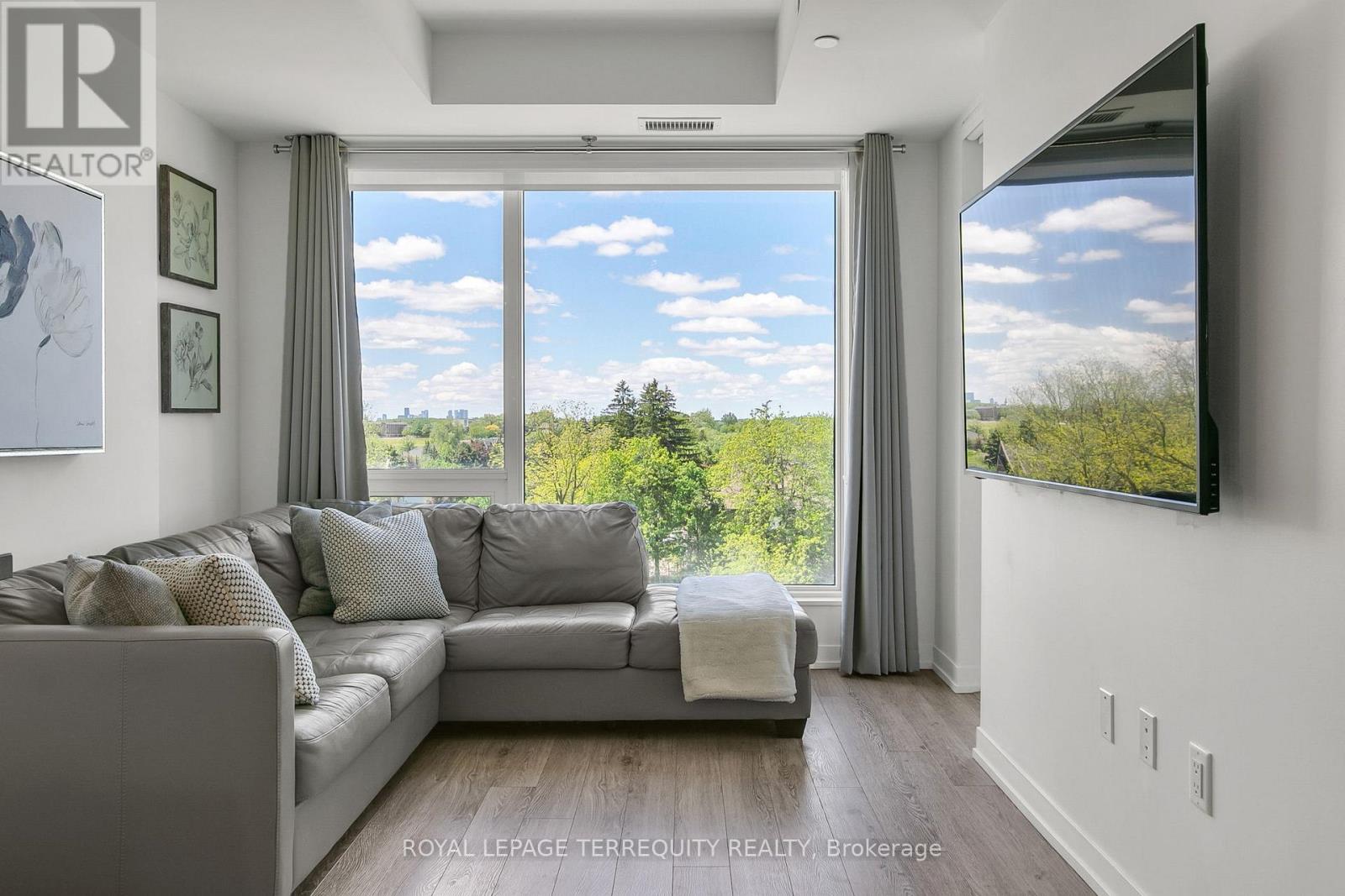 #517W 3 ROSEWATER STREET - 7