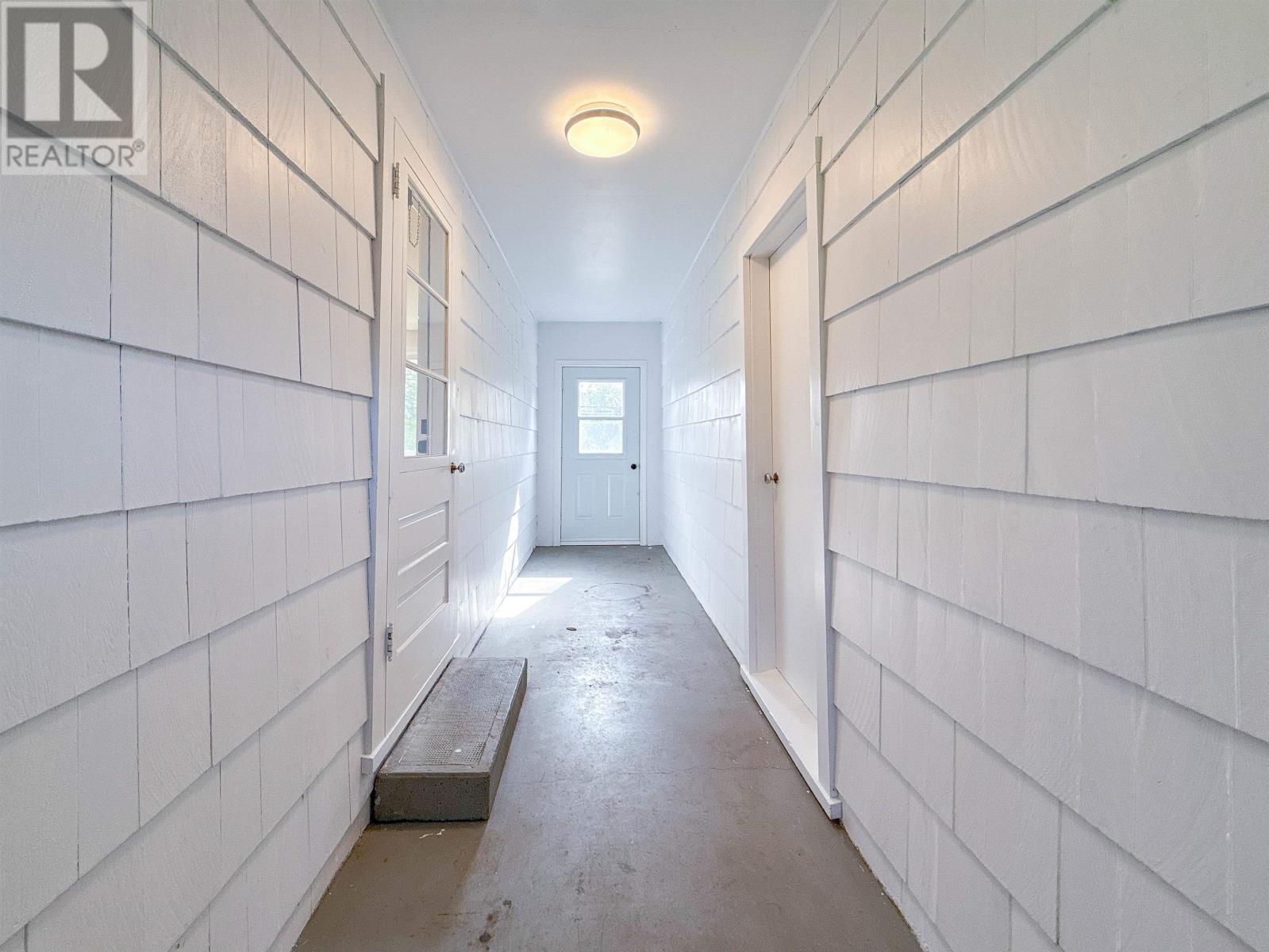 240C North River Road - 23