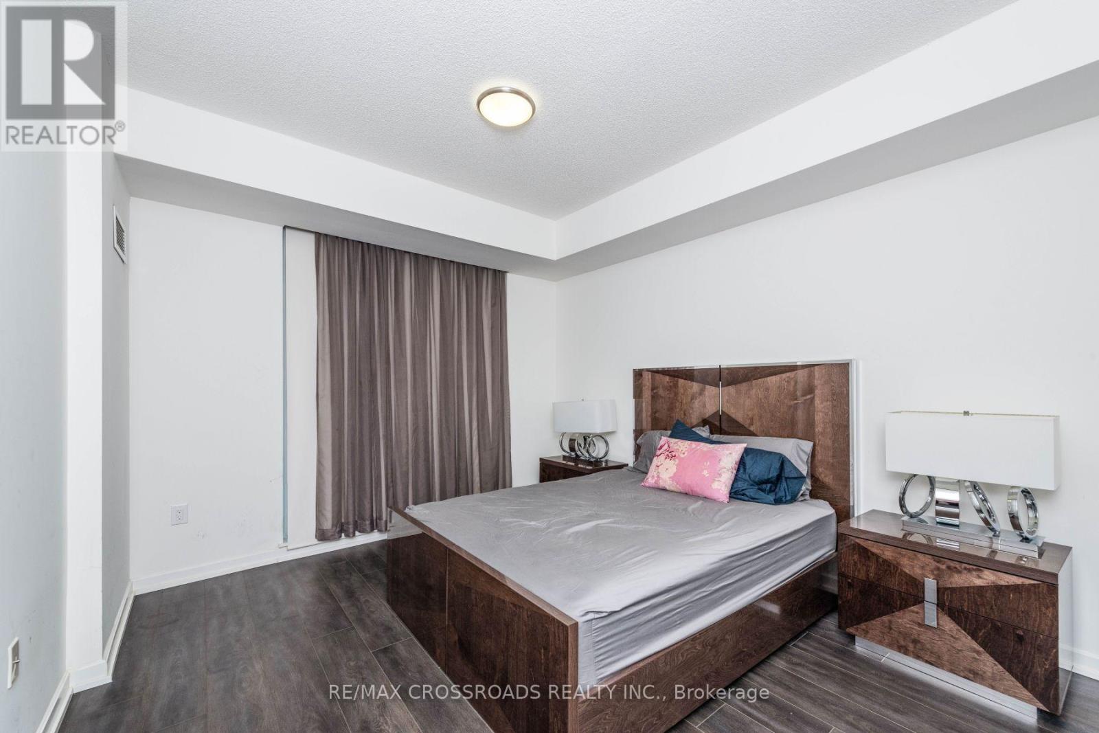 2302 - 62 FOREST MANOR ROAD