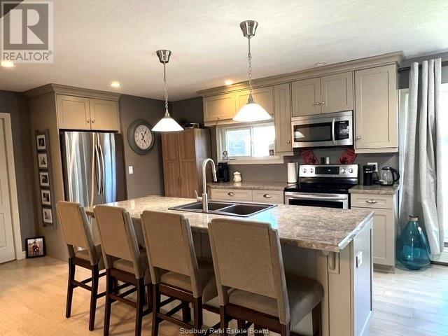1346 Wedgewood Drive - 6