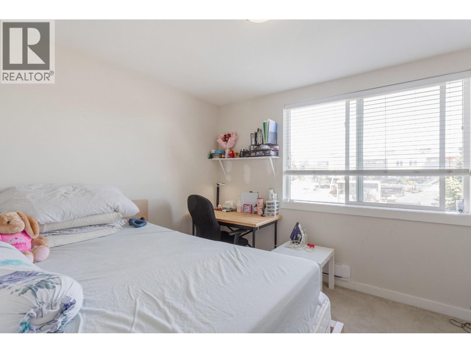 107 7533 GILLEY AVENUE — photo 3