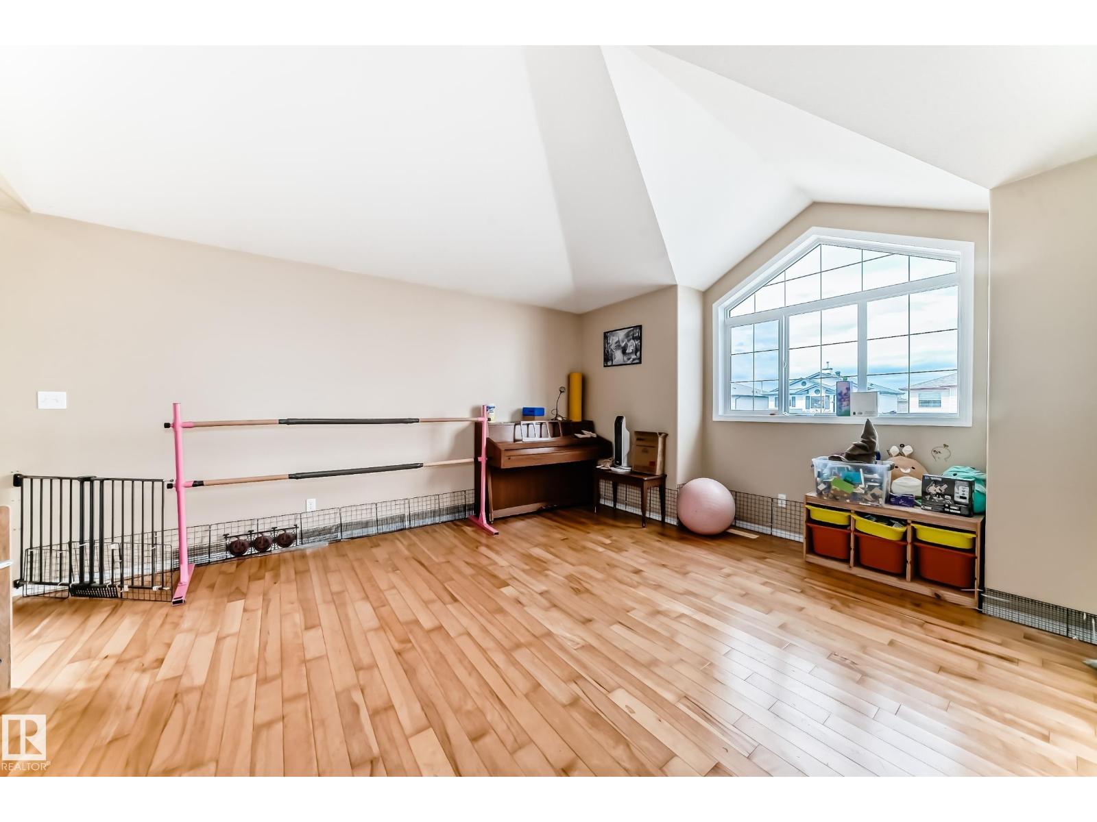 1815 36 AV NW - 27