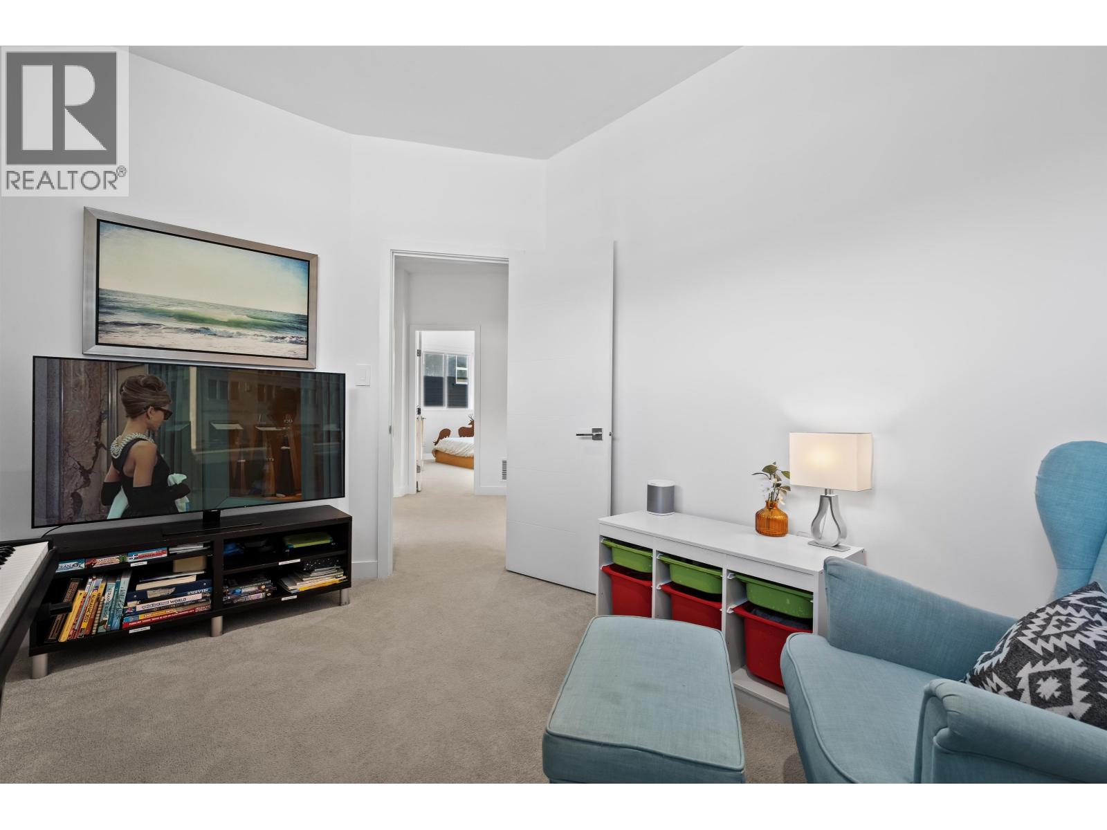 39355 FALCON CRESCENT — photo 3