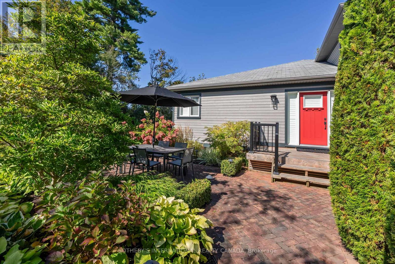 170 HEDGE ROAD - 10