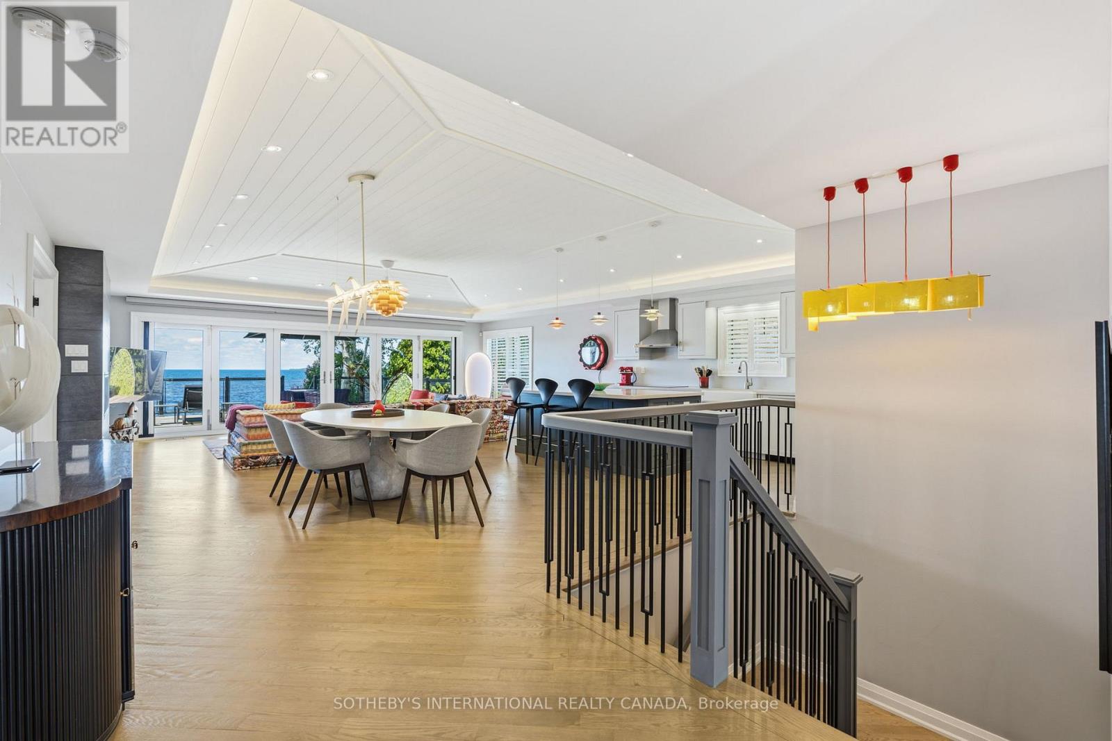 170 HEDGE ROAD - 13