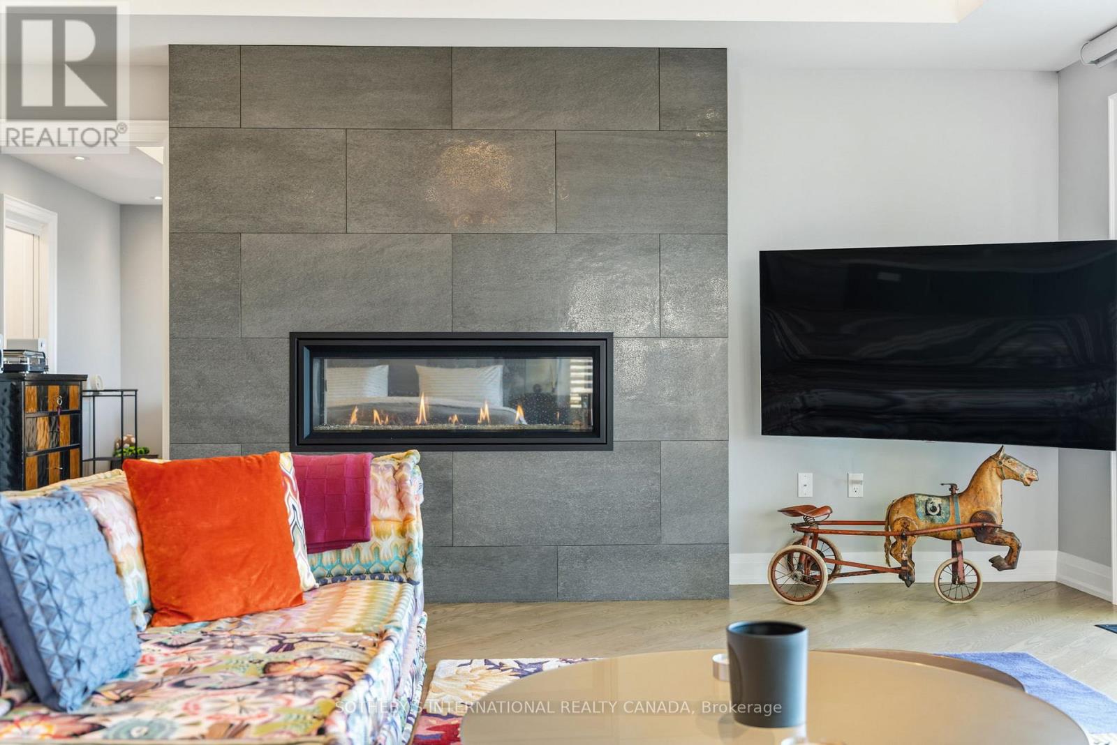 170 HEDGE ROAD - 27