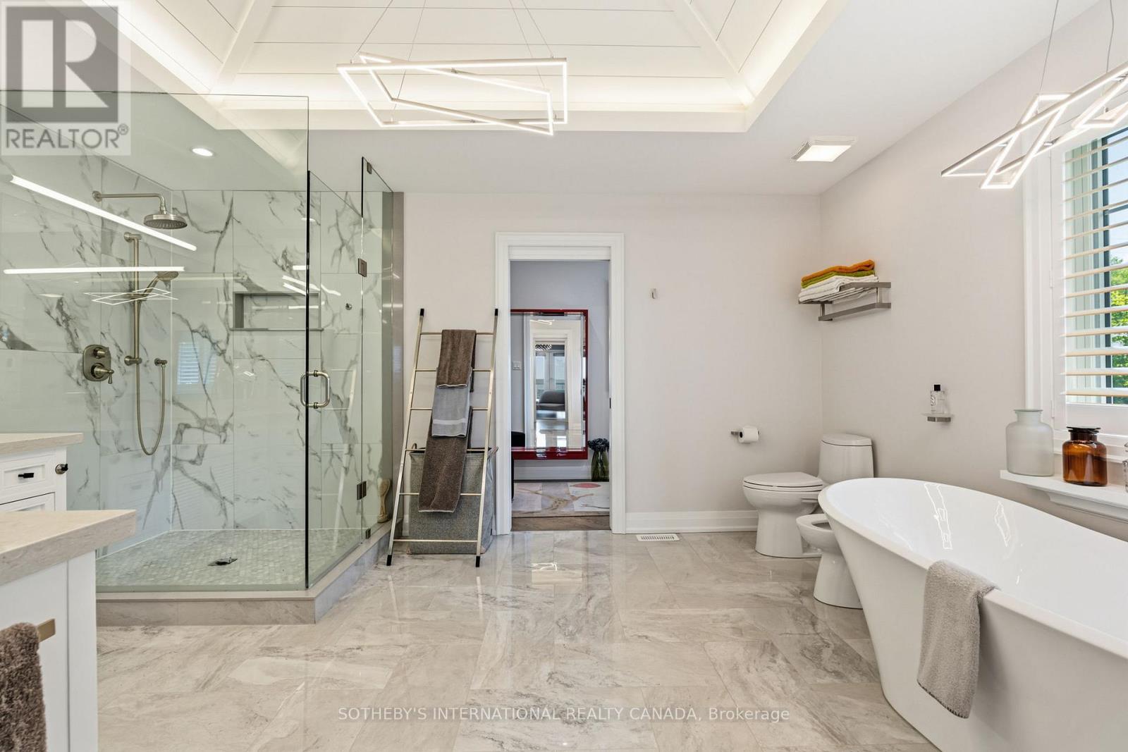170 HEDGE ROAD - 31