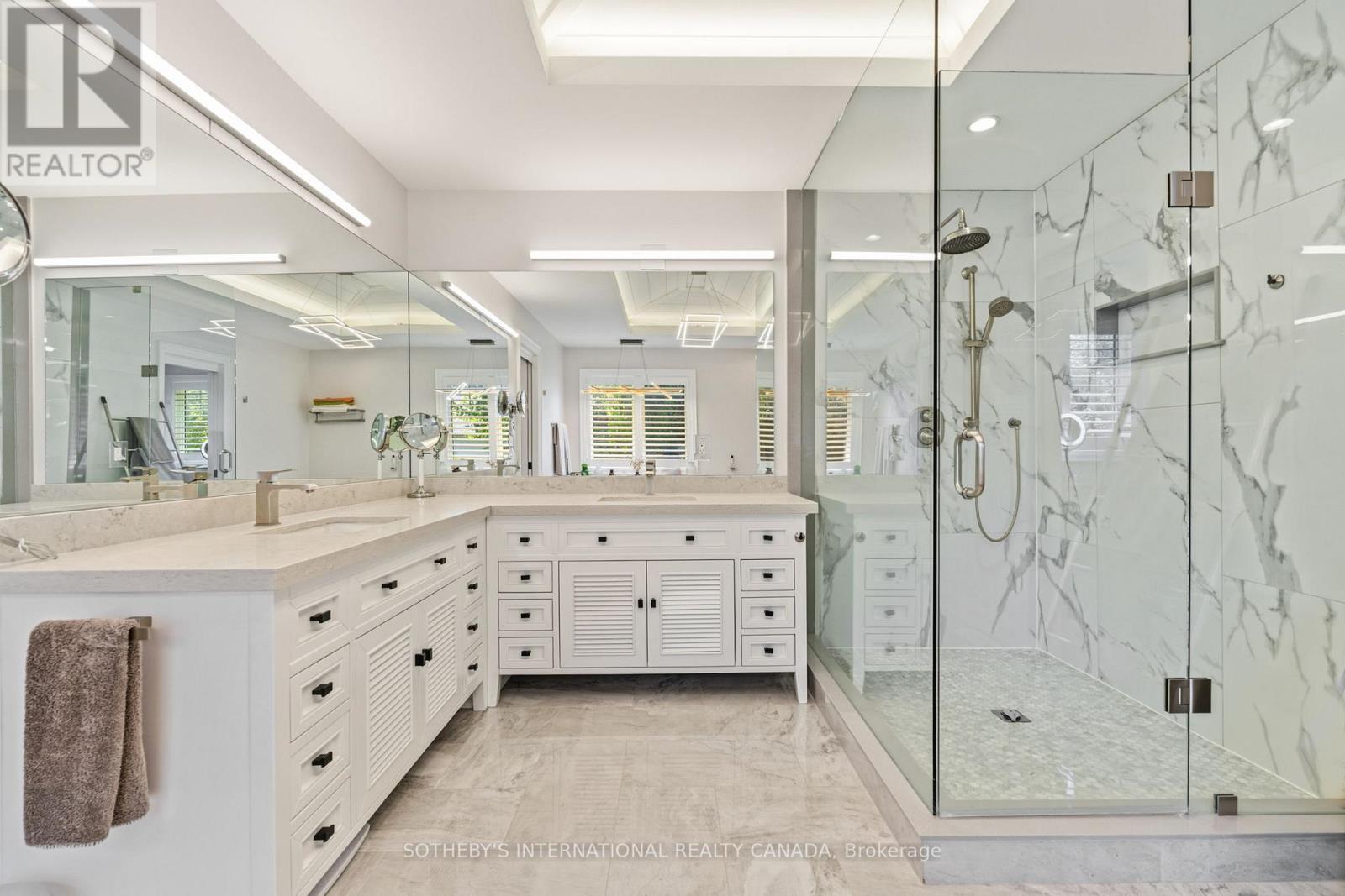 170 HEDGE ROAD - 32