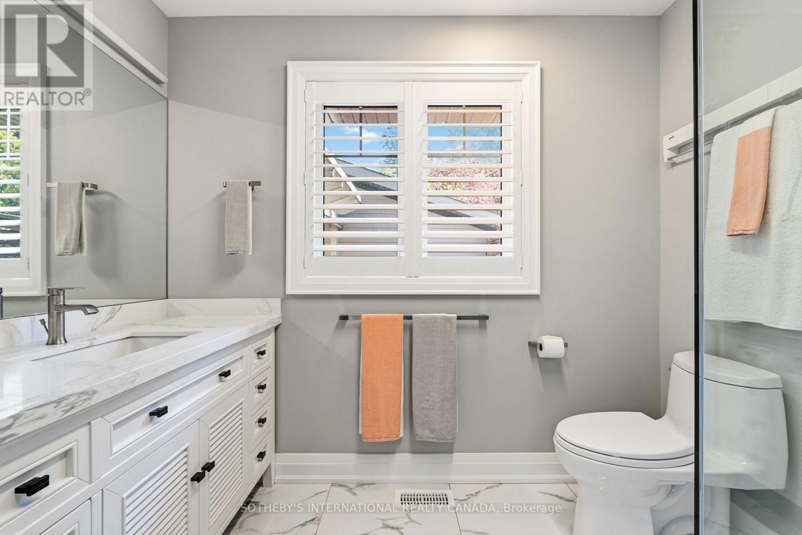 170 HEDGE ROAD - 35