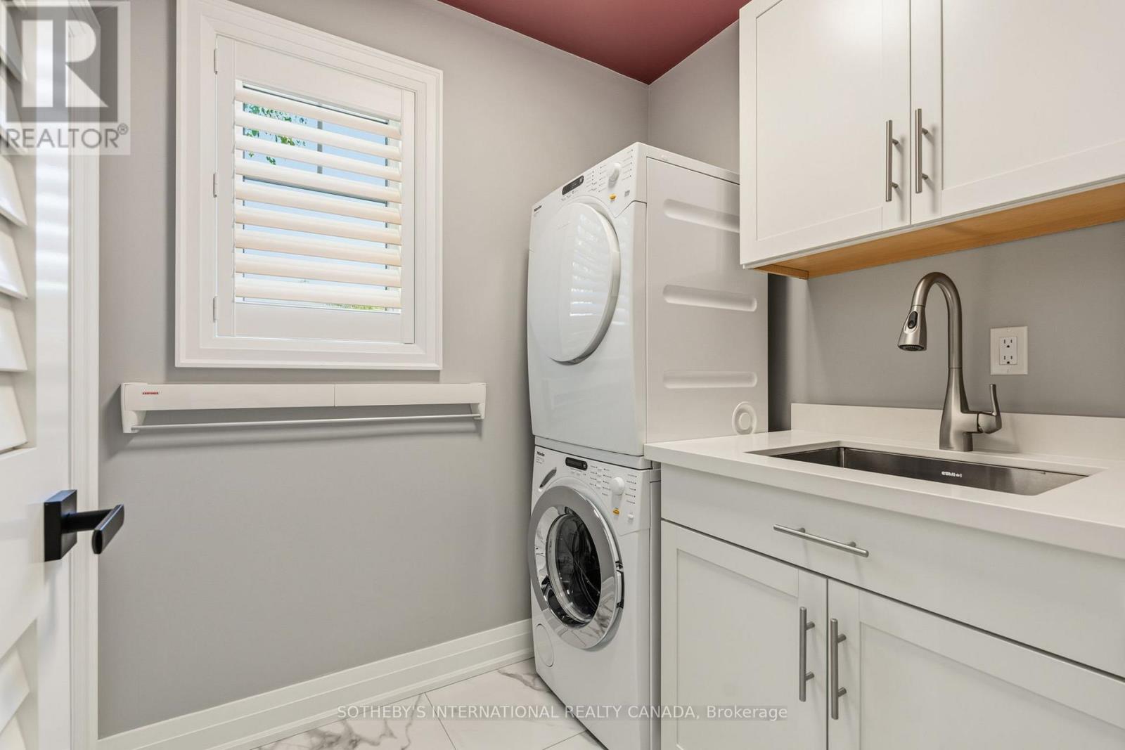 170 HEDGE ROAD - 37