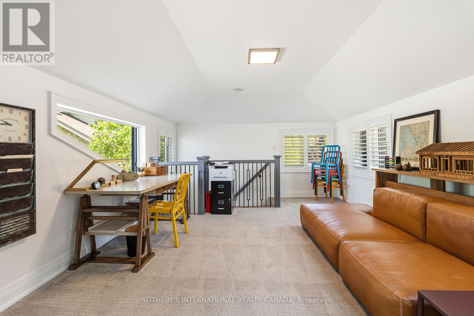 170 HEDGE ROAD - 38