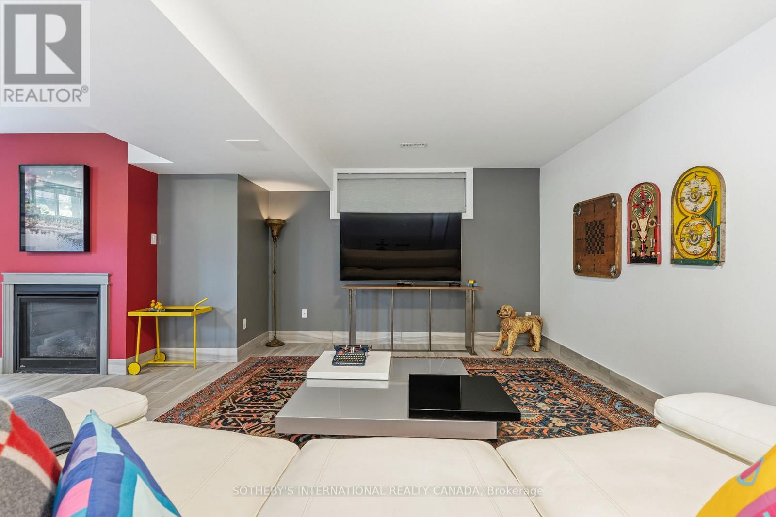 170 HEDGE ROAD - 42