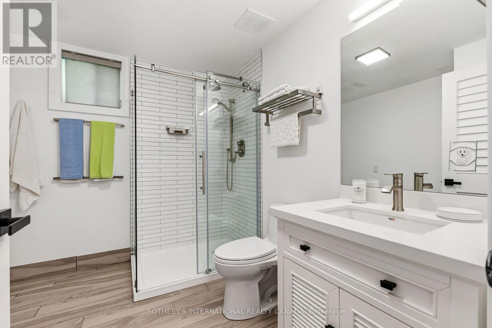 170 HEDGE ROAD - 47
