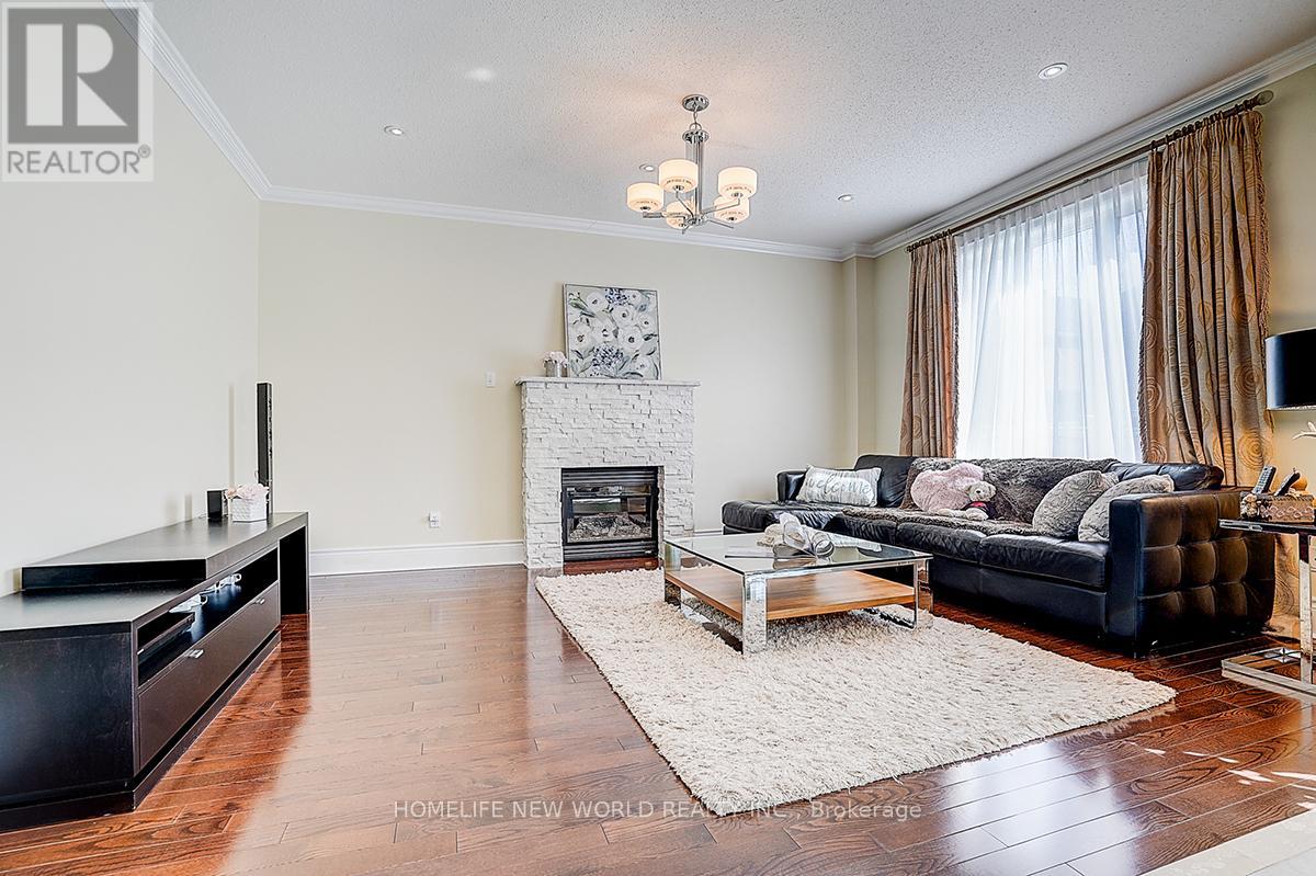 67 LENA DRIVE - 20