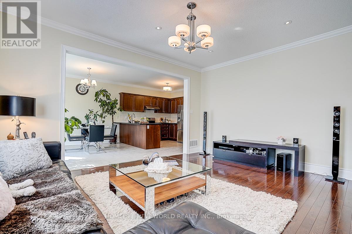 67 LENA DRIVE - 22