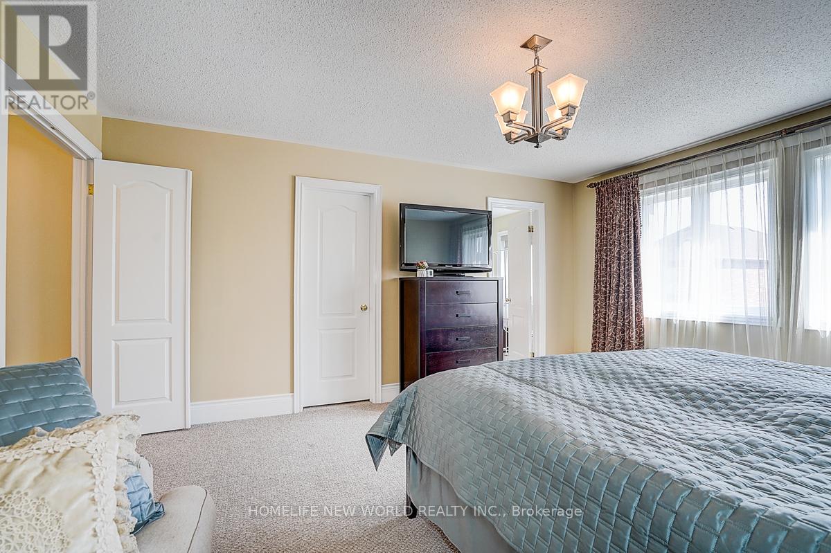 67 LENA DRIVE - 27
