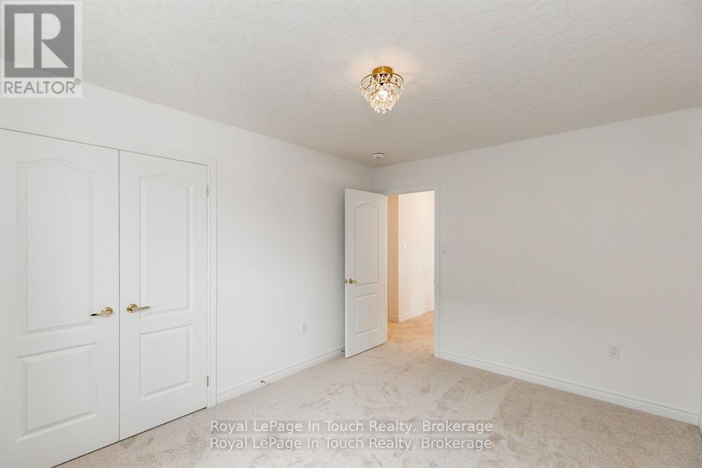2 ROWLAND STREET - 34