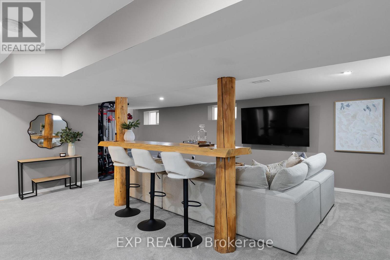 36 SOPHIA STREET W - 29