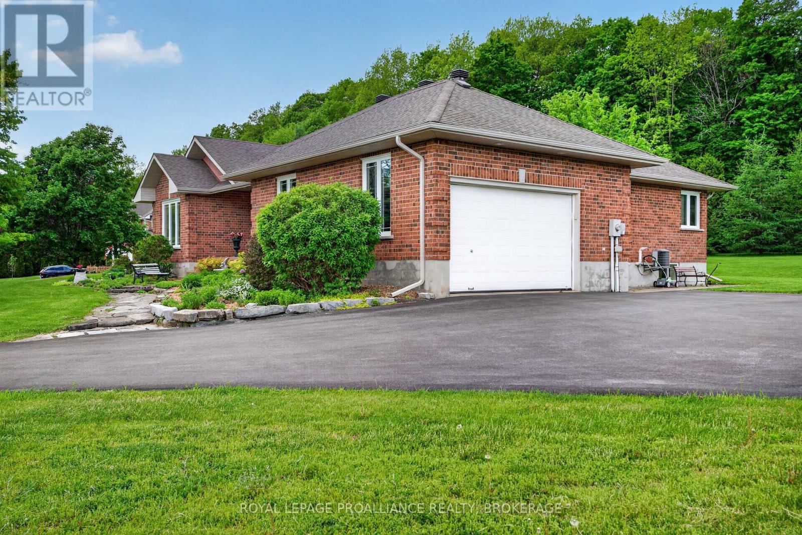 3920 MIDDLE WOODLAND DRIVE - Image 3
