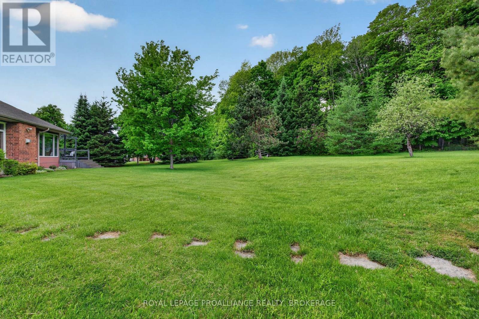 3920 MIDDLE WOODLAND DRIVE - 31