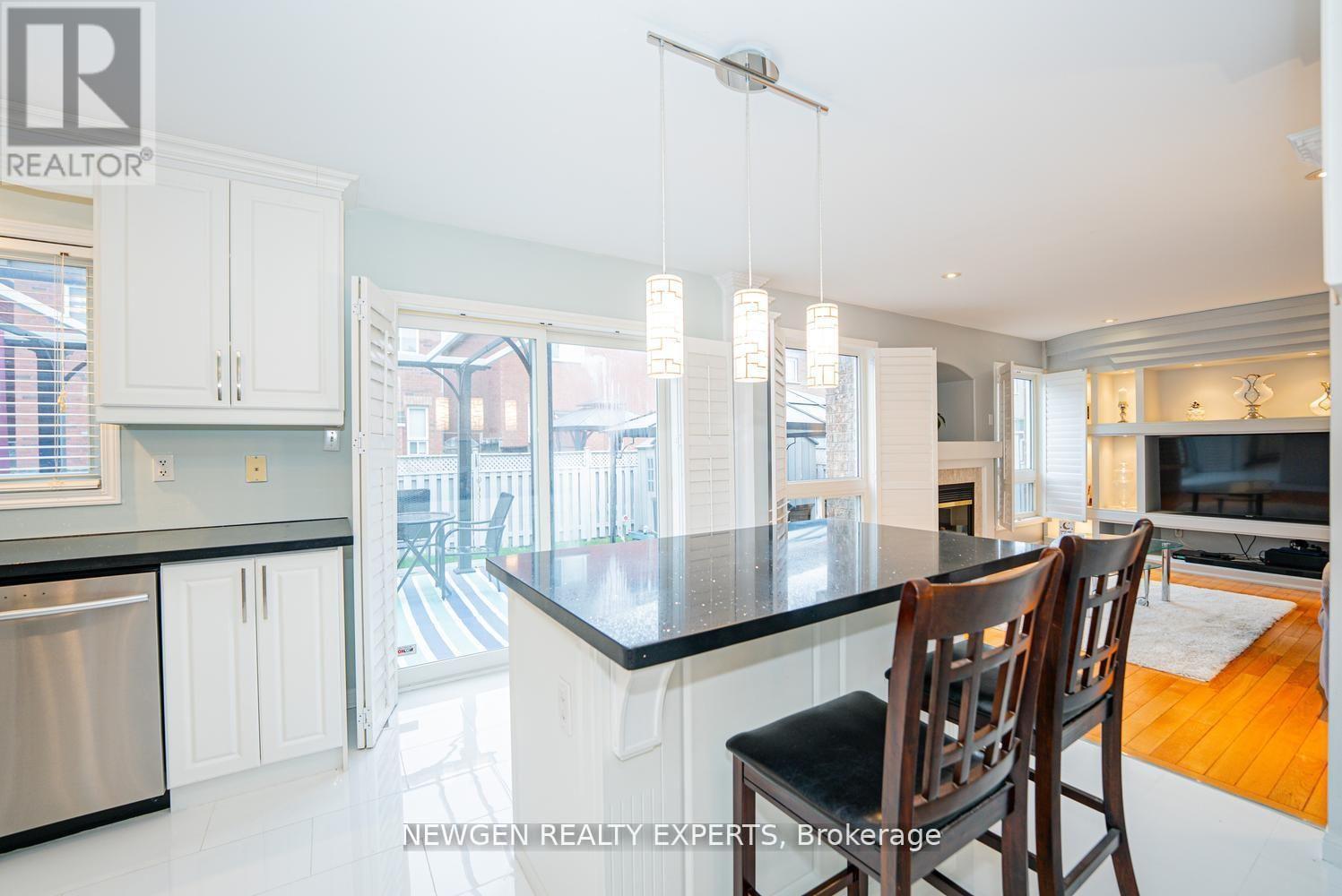 14 MENDOZA DRIVE - 12