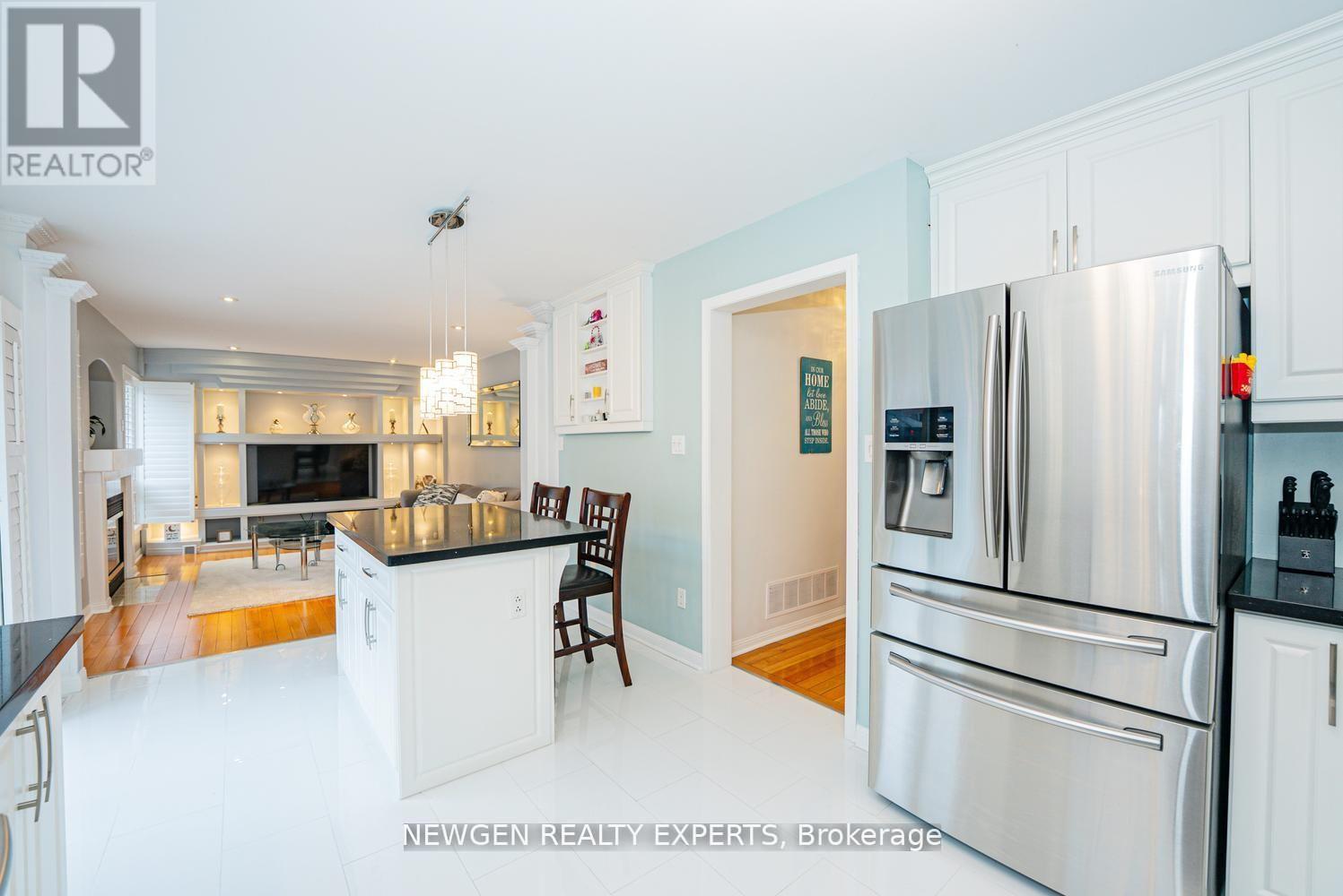 14 MENDOZA DRIVE - 21