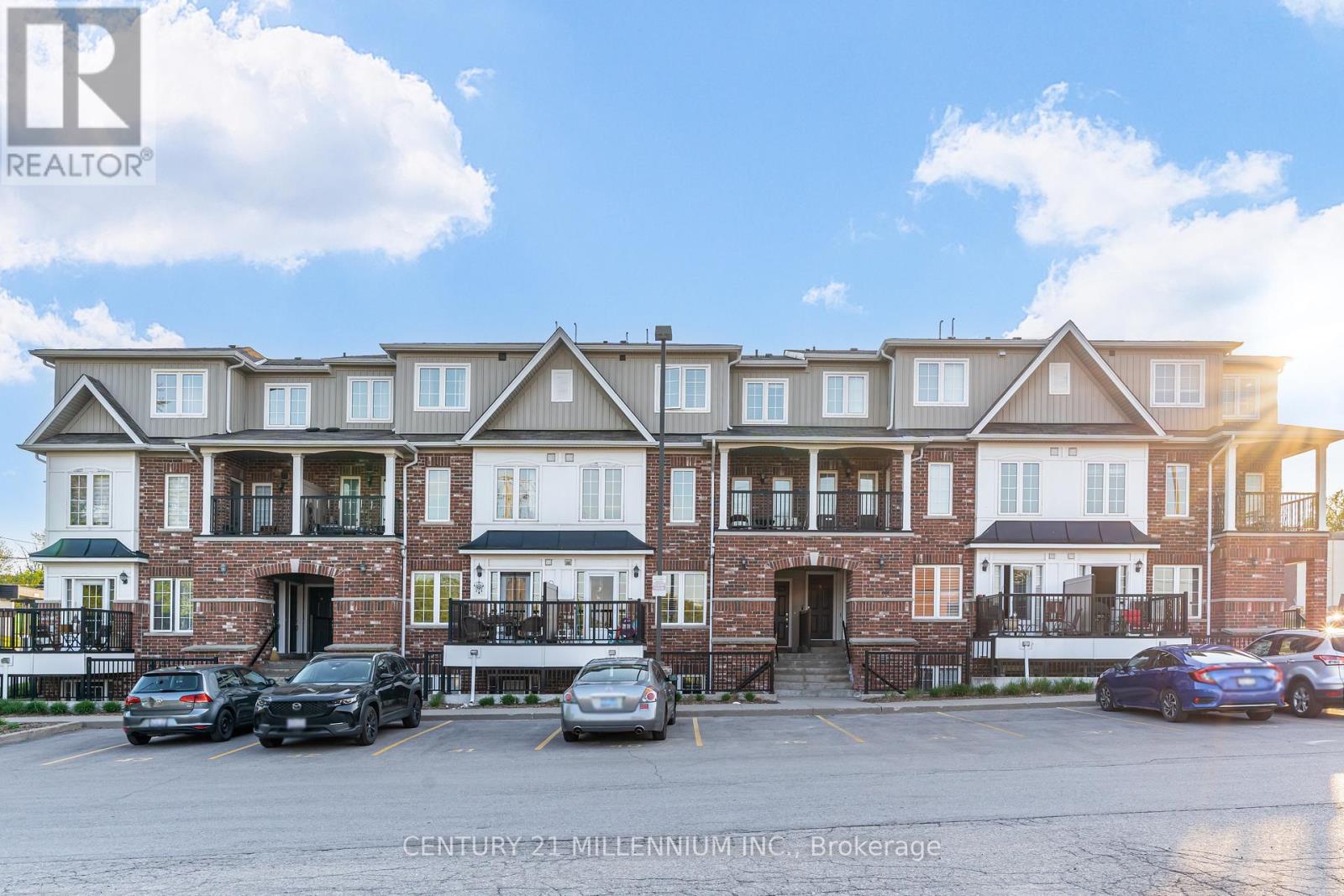 #9 5 ARMSTRONG STREET - 1