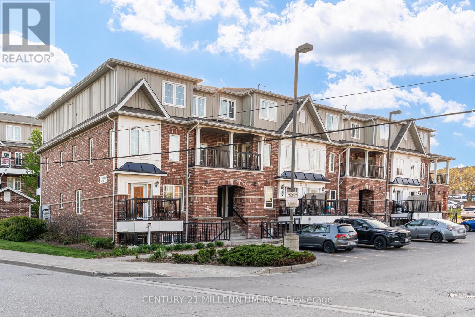#9 5 ARMSTRONG STREET - 4