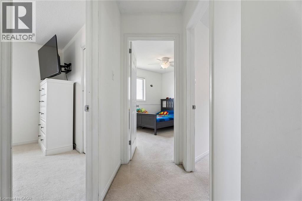56 GOLDEN ACRES Drive - 10