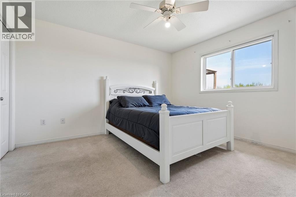 56 GOLDEN ACRES Drive - 11