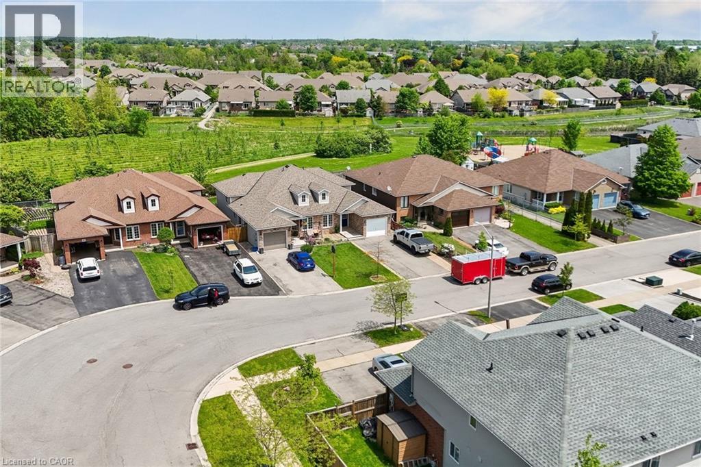 56 GOLDEN ACRES Drive - 29