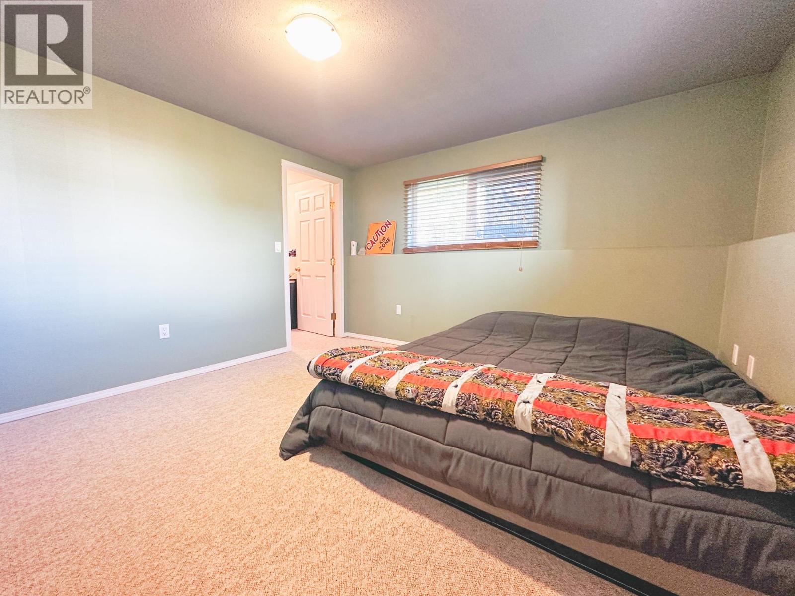605 9TH AVENUE - 30