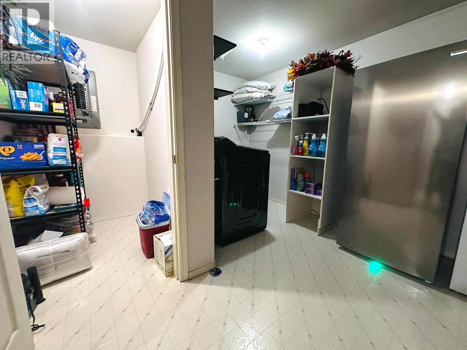 605 9TH AVENUE - 35