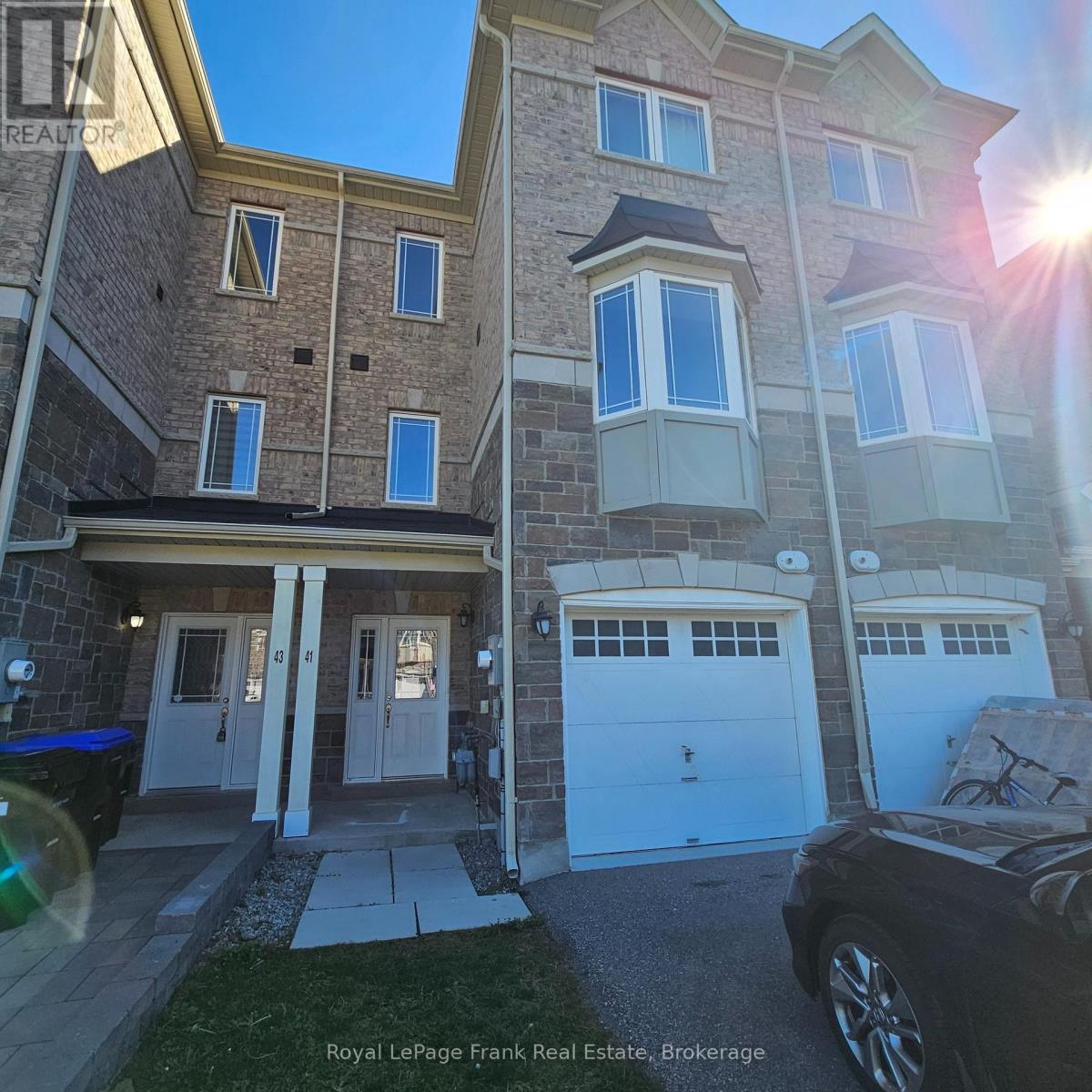 41 MILSON CRESCENT - 2