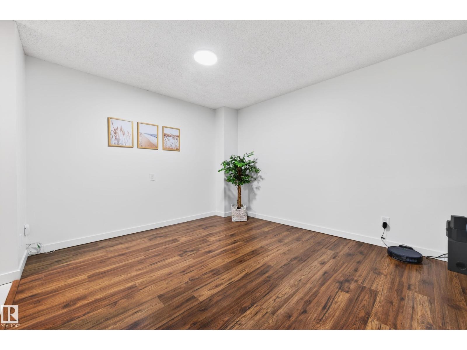 #312 14811 51 AV NW - 15