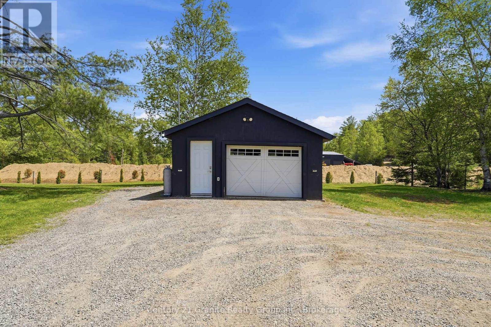 1201 BAY LAKE ROAD - 3