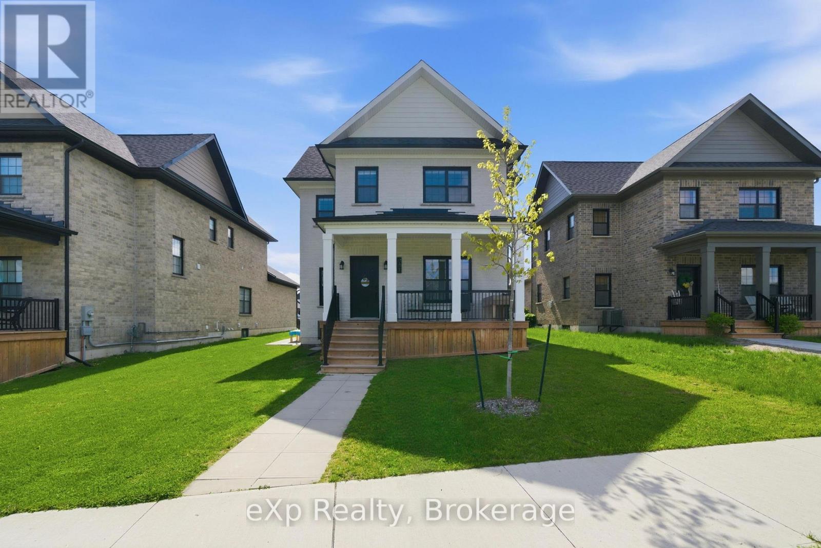 661 WILKINS GATE - 1