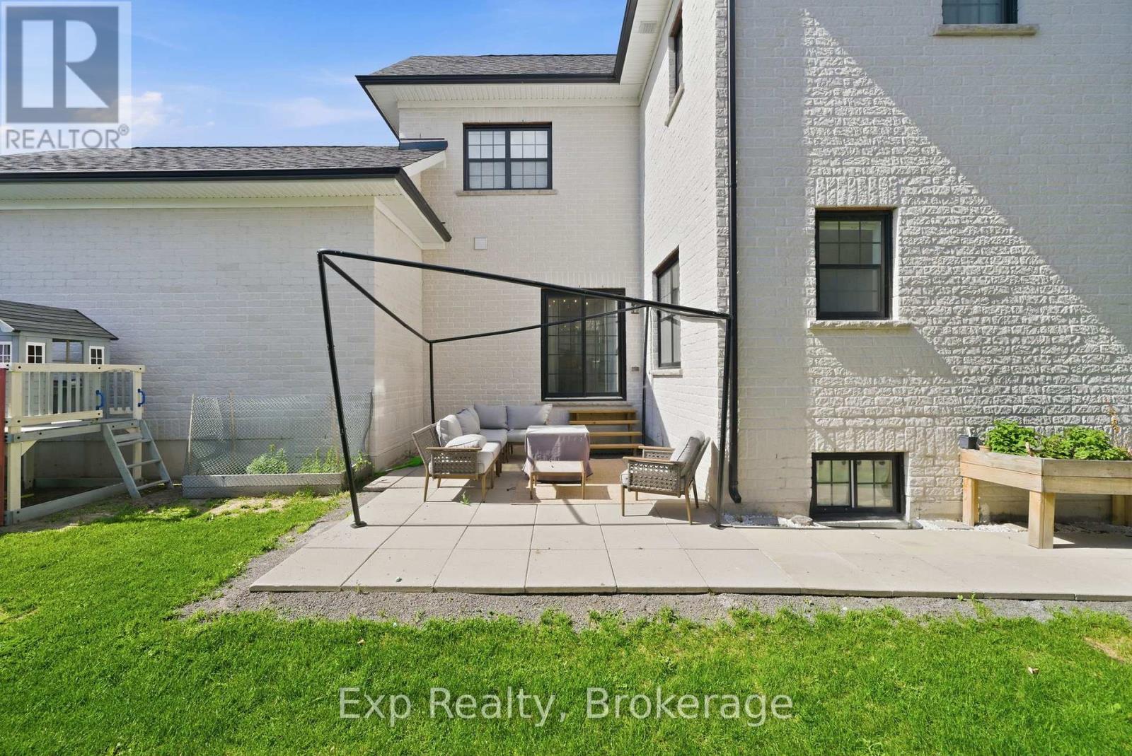 661 WILKINS GATE - 29